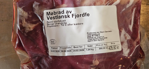 GodKu Møbrad av Vestlandske fjordfe. KALV!