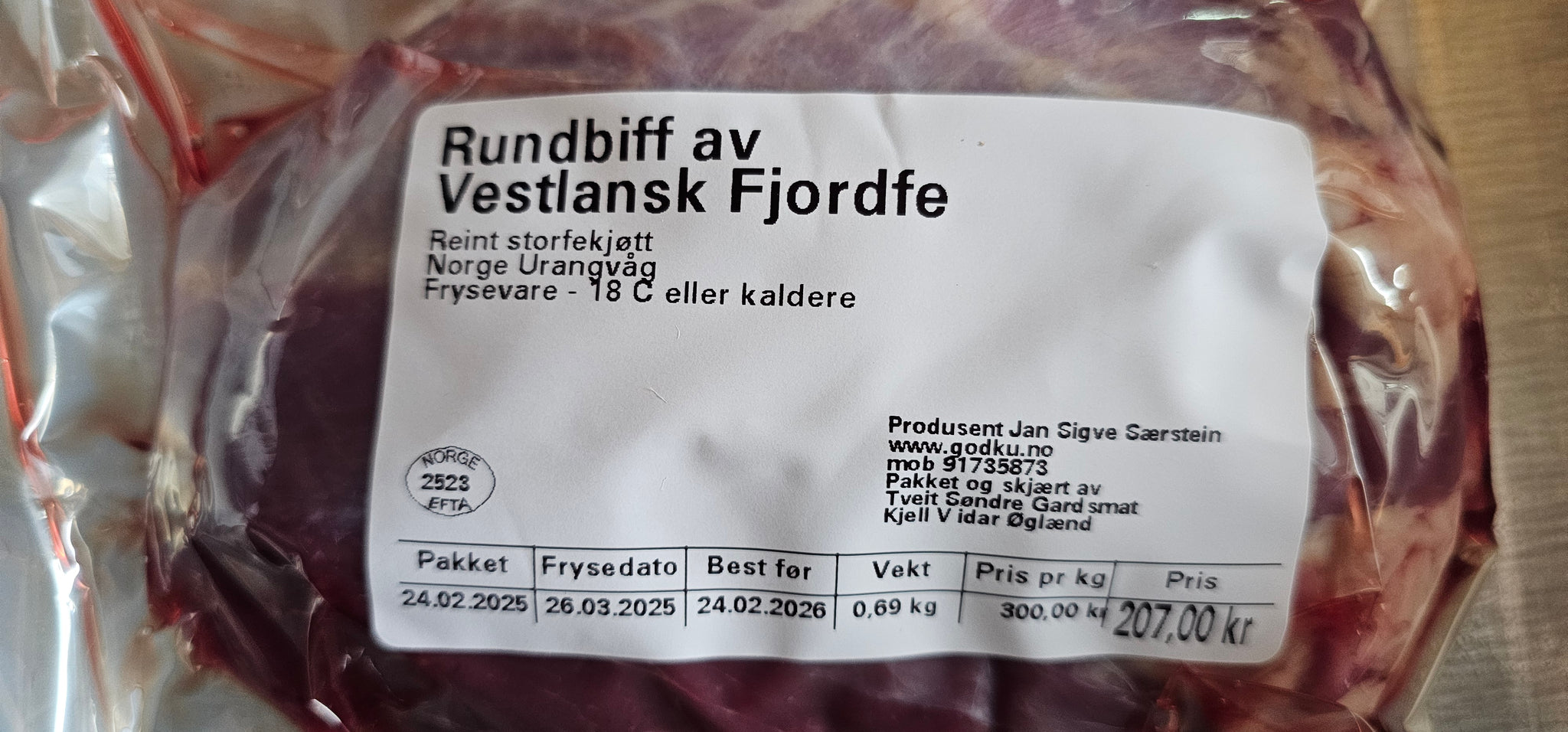 GodKu Rundbiff av Vestlandske fjordfe. KALV!